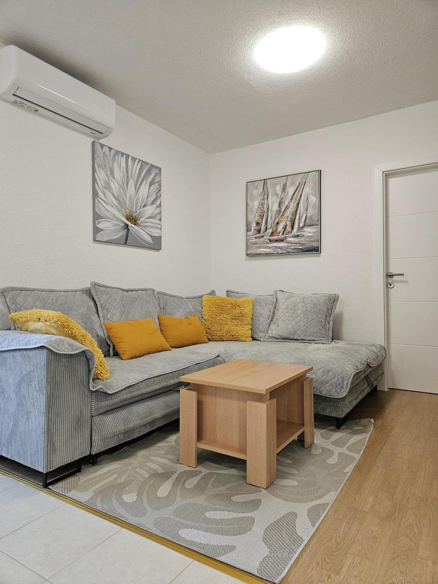 Little M Apartmán
